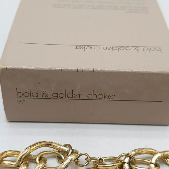 Vintage Avon 1985 Bold & Golden Choker Chain Link Necklace 16" - Picture 2 of 4